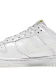 Nike Dunk Low "Valentine's Day Yellow Heart" (Women's)