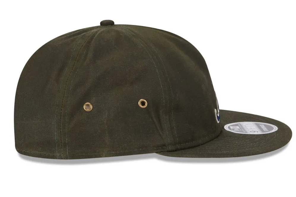 New Era Atlanta Braves Waxed Canvas Retro Crown 9FIFTY Adjustable Cap